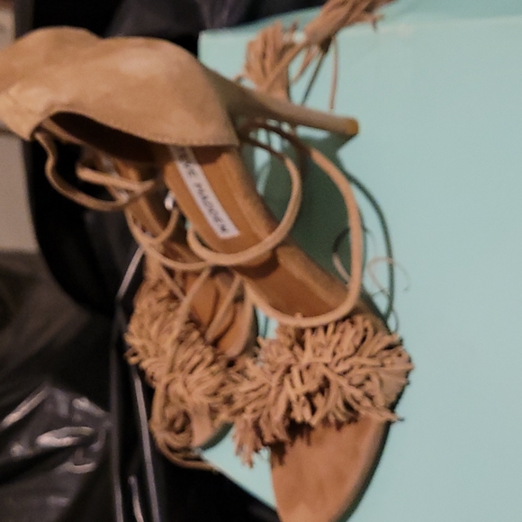 Steve Madden Beige Suede fringe high heel tie up sandal. Size 8 No Box - Picture 2 of 5